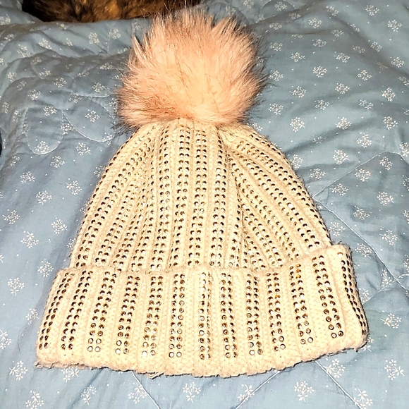 Rhinestone Toque, EUC, Ladies, Cream and Light Pink - Picture 1 of 3